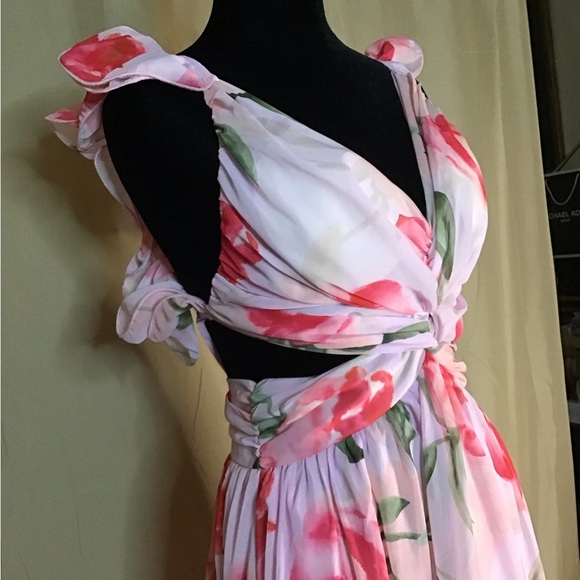 Floral Ruffle Maxi Dress - Picture 5 of 11